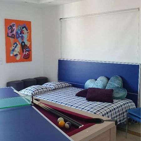River View & Close To The Beach - Quarto Em Алмада Екстериор снимка